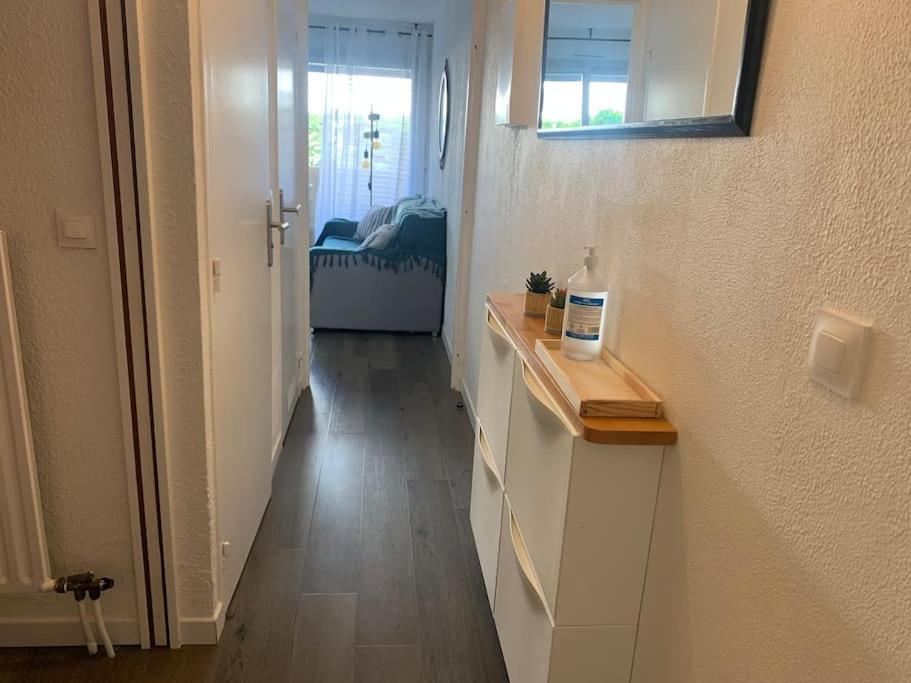 Chaleureux Appartement Face Au Port Sta Lucia, Tout A Pieds, Wifi Saint-Raphaël Eksteriør billede
