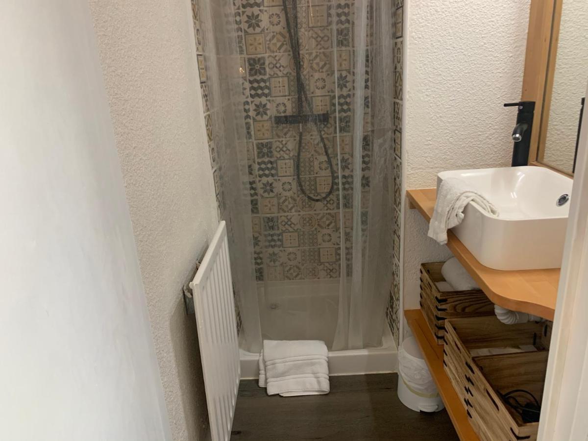 Chaleureux Appartement Face Au Port Sta Lucia, Tout A Pieds, Wifi Saint-Raphaël Eksteriør billede